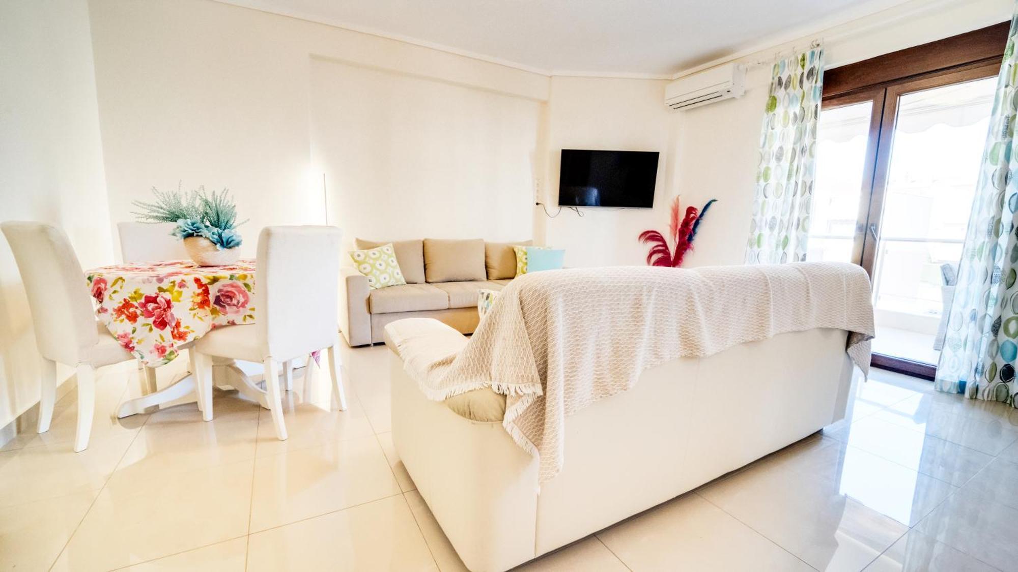 Luxury And Sunny Apartment 250 Mts From The Beach!! Peraía Kültér fotó
